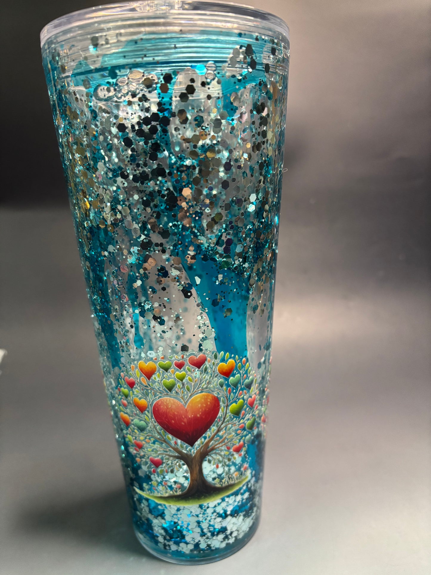 Snow globe tumbler winter theme