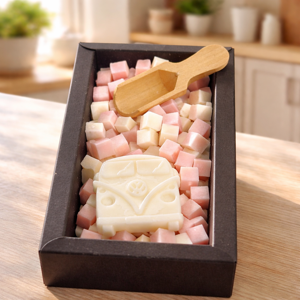 Wax Melt scoopie box with scoop