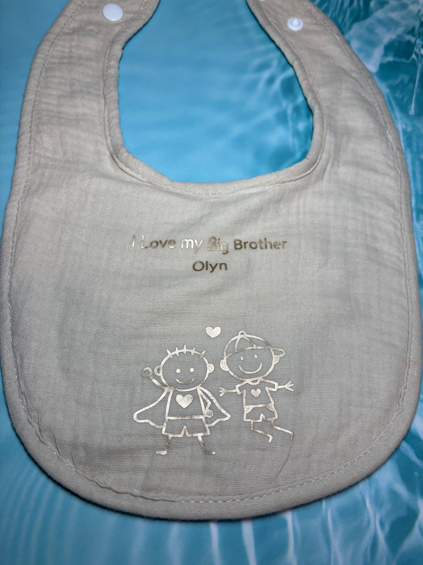 Baby clothes personalised
