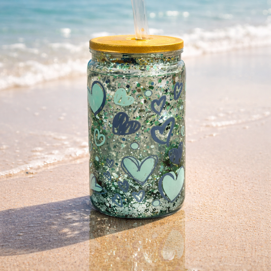 Snow globe tumbler with heart design